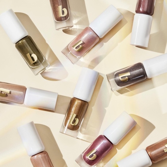 Beautycounter ‘FLASH’ Lid Glow - Picture 6 of 6